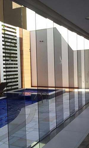 Empresa especializada em fechamento de sacadas Empresa especializada em fechamento de sacadas