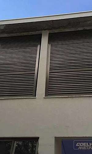 Janela de alumínio com persiana Janela de alumínio com persiana