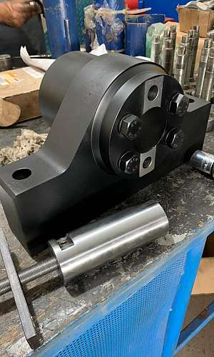 mancal com bucha de bronze mancal com bucha de bronze