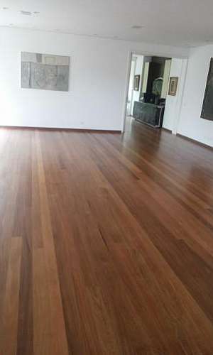 Piso de madeira acabamento Piso de madeira acabamento
